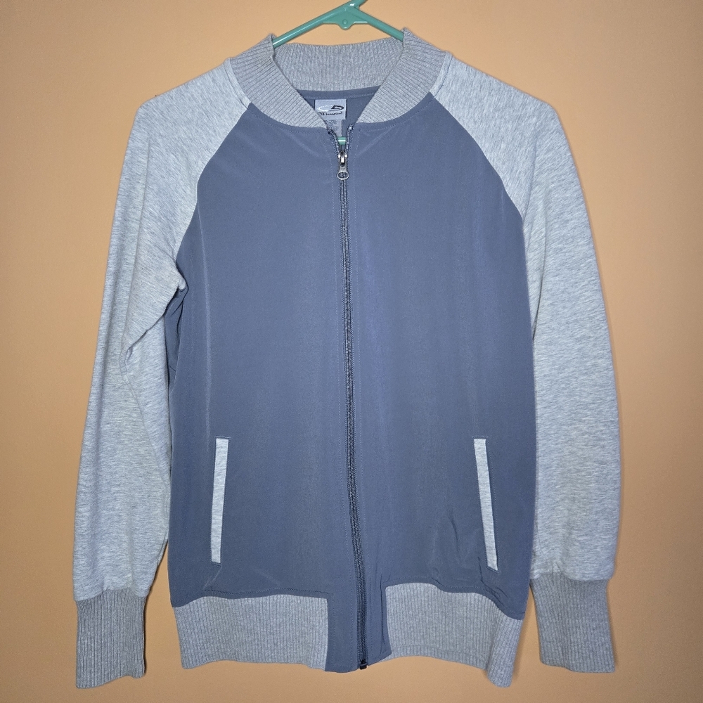 Champion Raglan Zip-Up Light Jacket PTP=18"